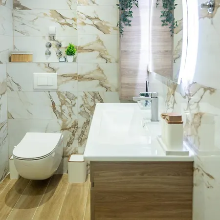 Cherry Lux Apartment *