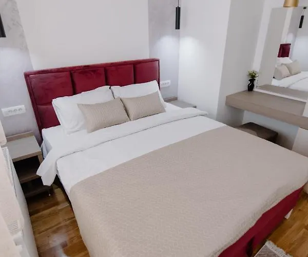 Cherry Lux Apartmán